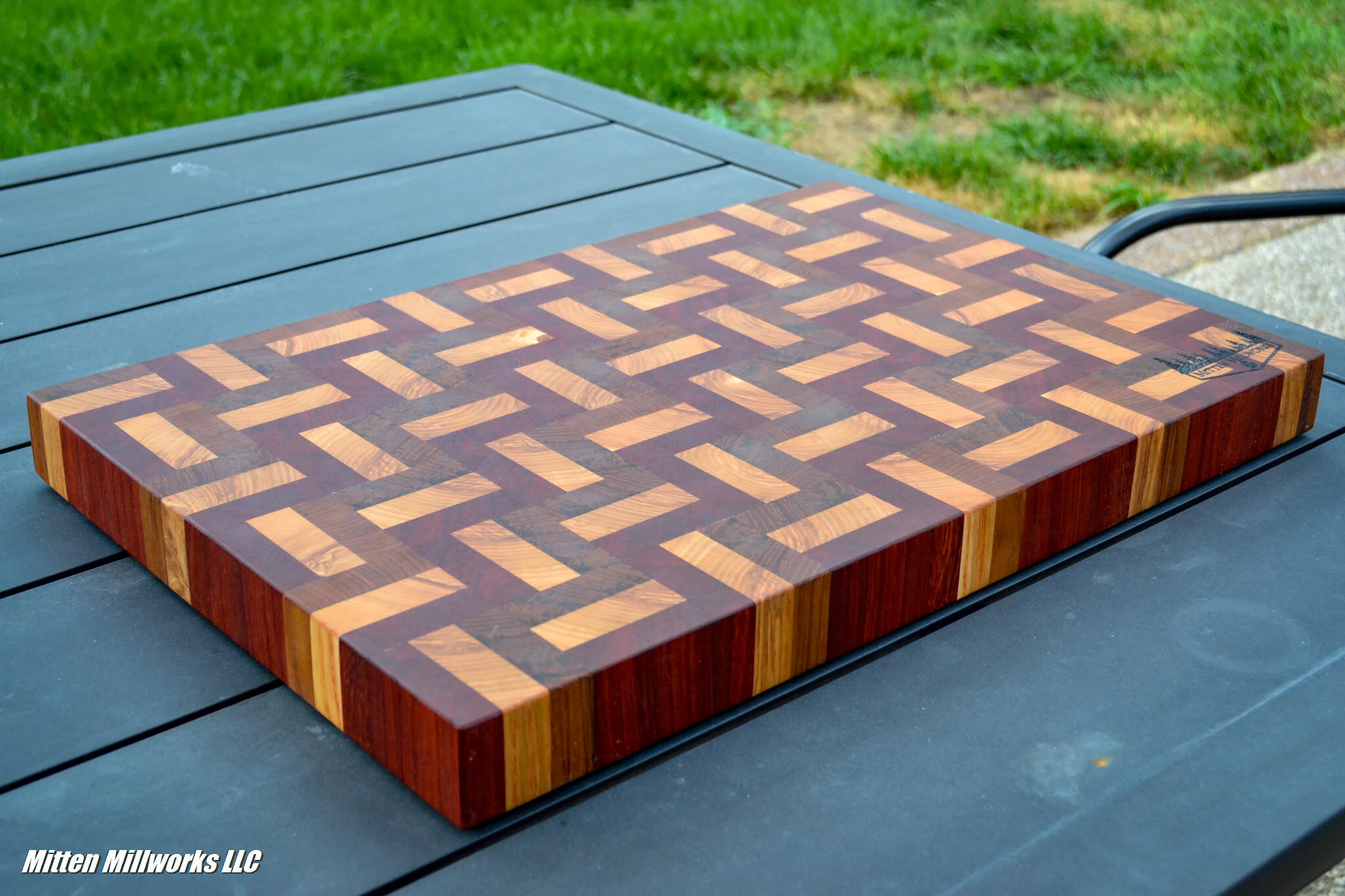 Cutting boards end online grain